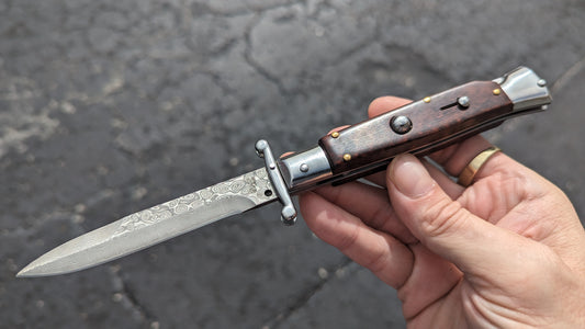 AKC WORLD ITALY 9" SNAKE WOOD DAMASCUS SWINGUARD BOXED SET