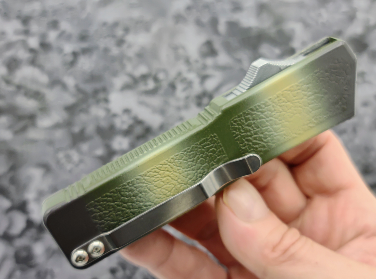 Lightning OTF Knife Green Camo Drop Point Stainless