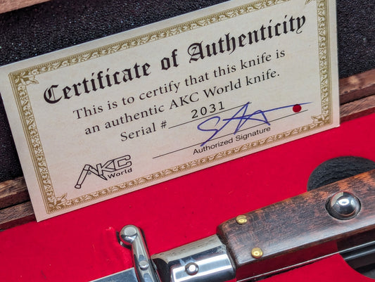 AKC WORLD ITALY 9" SNAKEWOOD SWINGUARD w/ COA