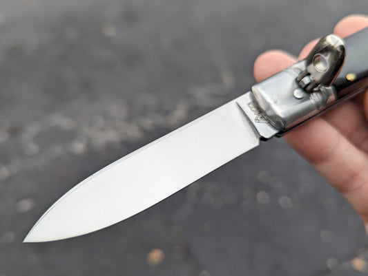 AKC ITALY BUFFALO HORN AUTOMATIC LEVERLOCK 3