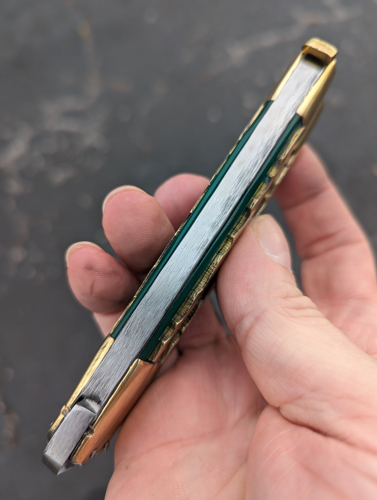 9.5" FHM KALUPKOP GREEN & BRASS BALISONG RAMBO #1