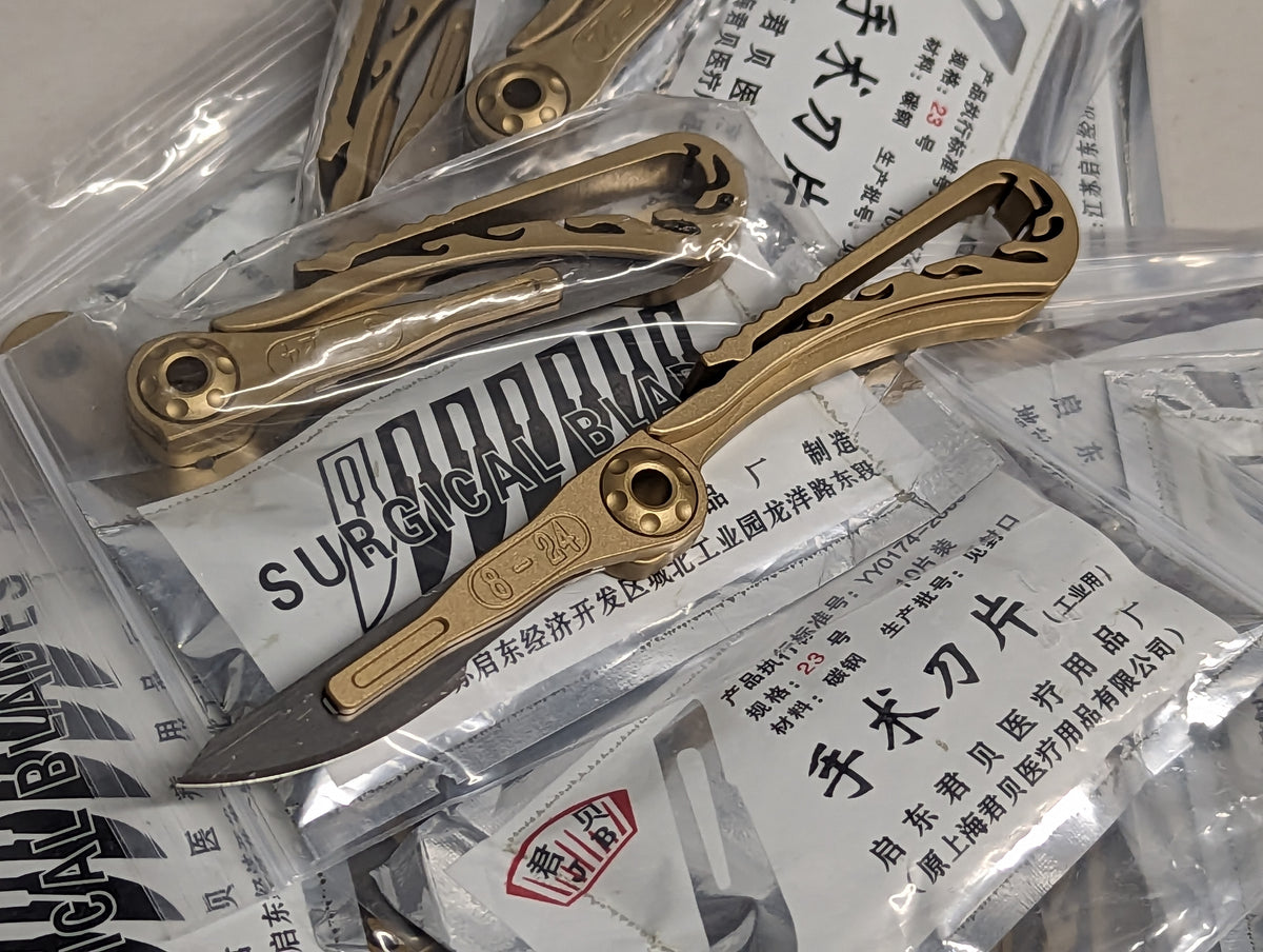 BRASS POCKET FOLDING UTILITY SCALPEL