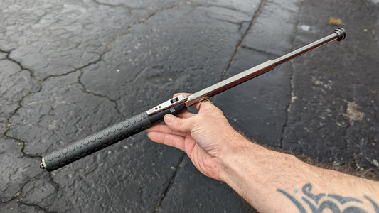 20.5" AUTOMATIC OPENING TELESCOPIC SECURITY BATON