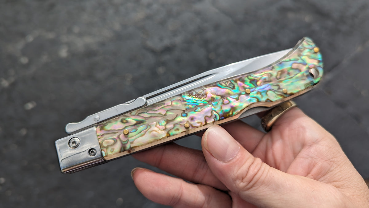 AKC WORLD 11" FAUX ABALONE ROMA SWINGUARD