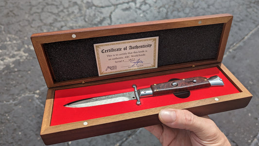 AKC WORLD ITALY 9" SNAKE WOOD DAMASCUS SWINGUARD BOXED SET