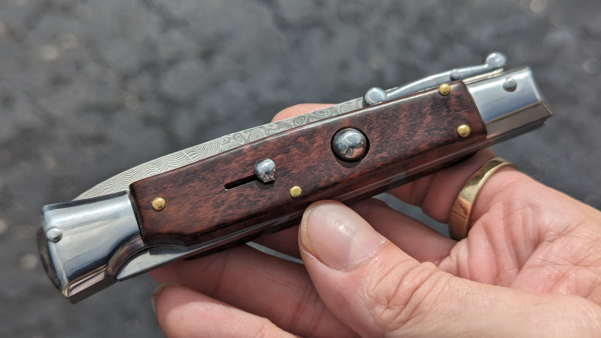AKC WORLD ITALY 9" SNAKE WOOD DAMASCUS SWINGUARD BOXED SET