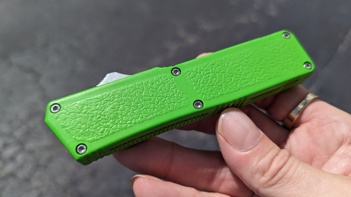 HV GREEN LIGHTNING OTF STAINLESS PLAIN DROP POINT BLADE