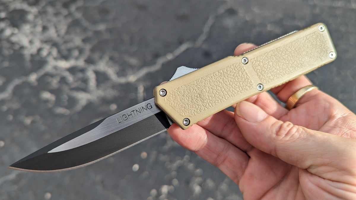 TAIWAN LIGHTNING OTF KNIFE SAND 2-TONE PLAIN EDGE DROP POINT BLADE