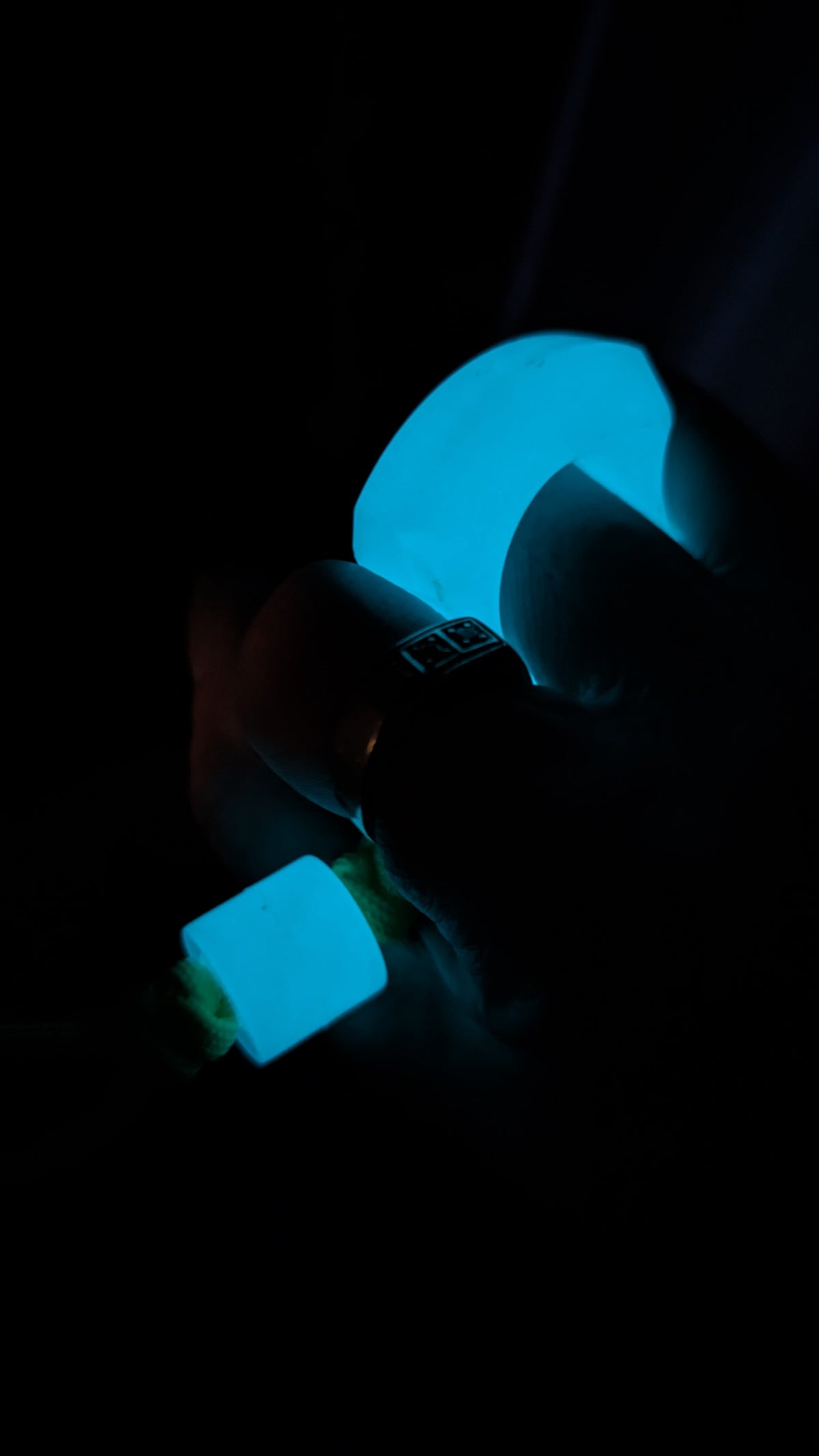 GLOW IN DARK BLUE RESIN "SFK" SINGLE FINGER KNUCKLE DUSTER