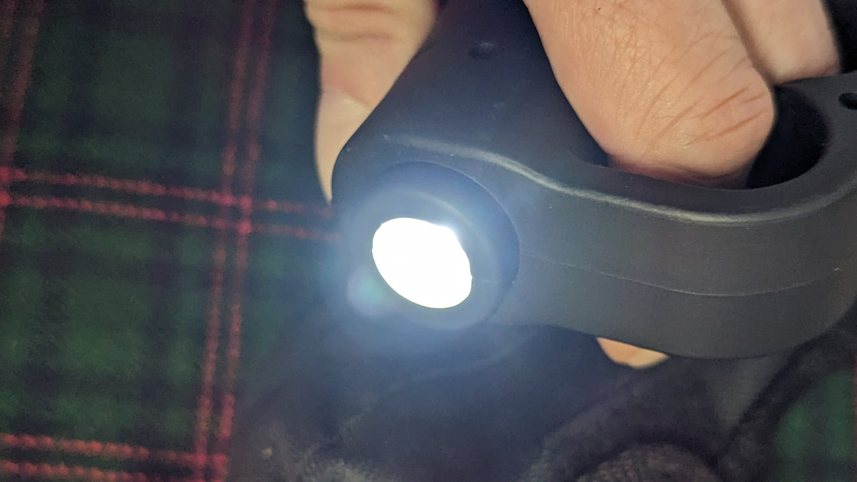 Blast Knuckle Stun Gun w/ LED Flashlight