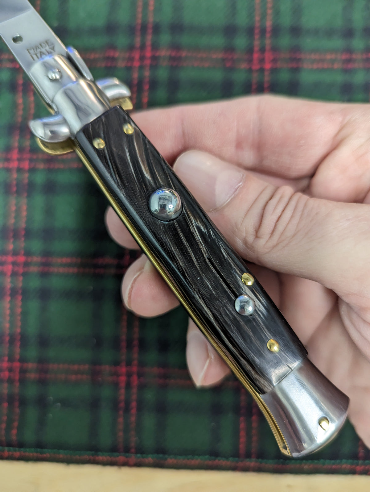 9" OL Buffalo Horn Flat Grind Italian Stiletto 1