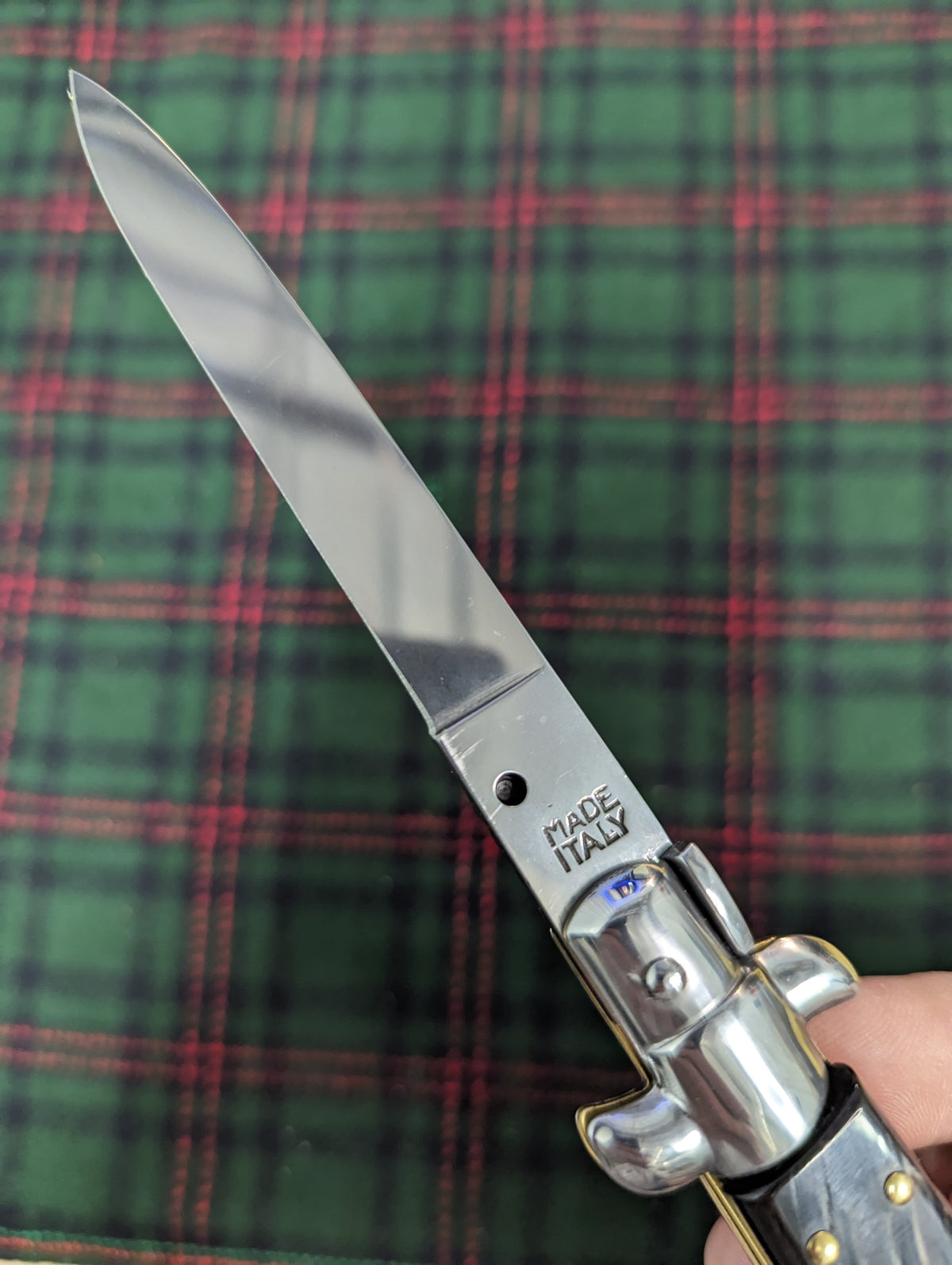 9" OL Buffalo Horn Flat Grind Italian Stiletto 1