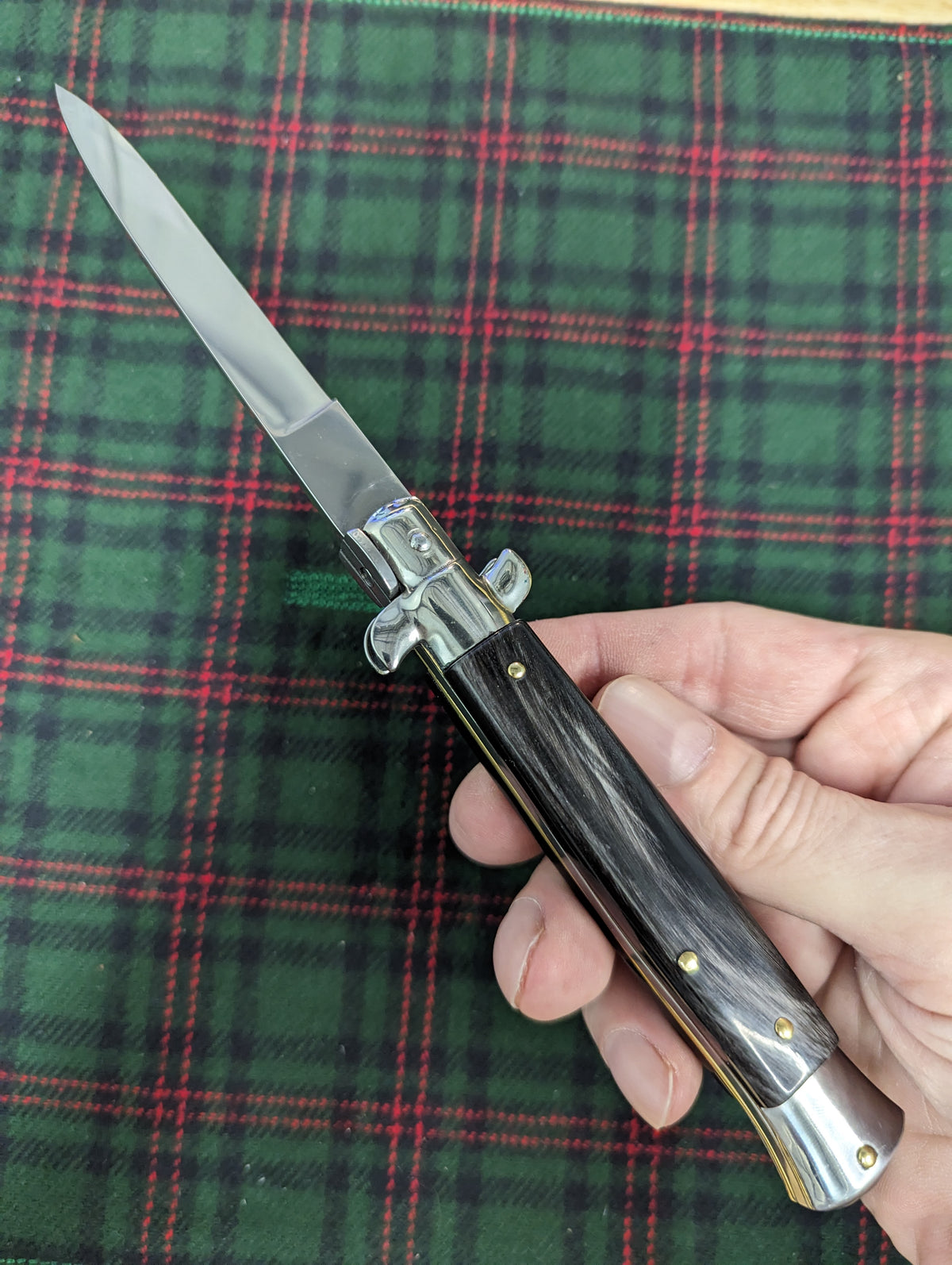 9" OL Buffalo Horn Flat Grind Italian Stiletto 1