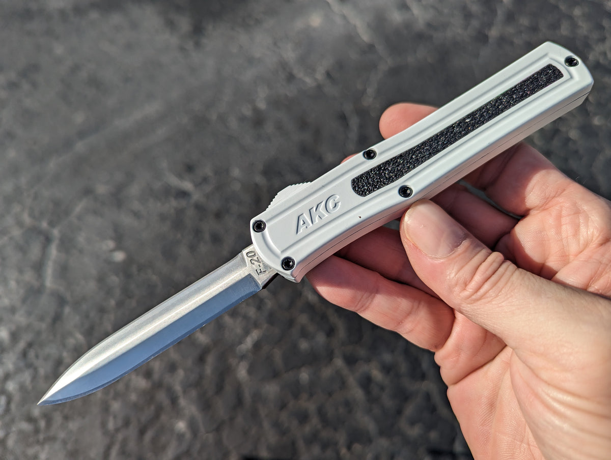 WHITE D/E AKC ITALY F-20 DUAL ACTION OTF KNIFE