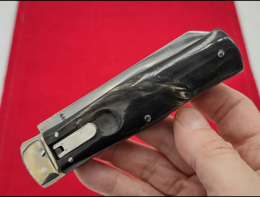 Dual Speed 2 Blade Buffalo Horn Automatic Leverlock