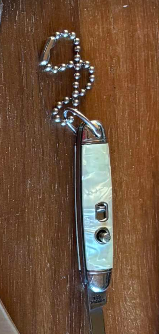 Antique Imperial Cracked Ice Keyring Switchblade Knife