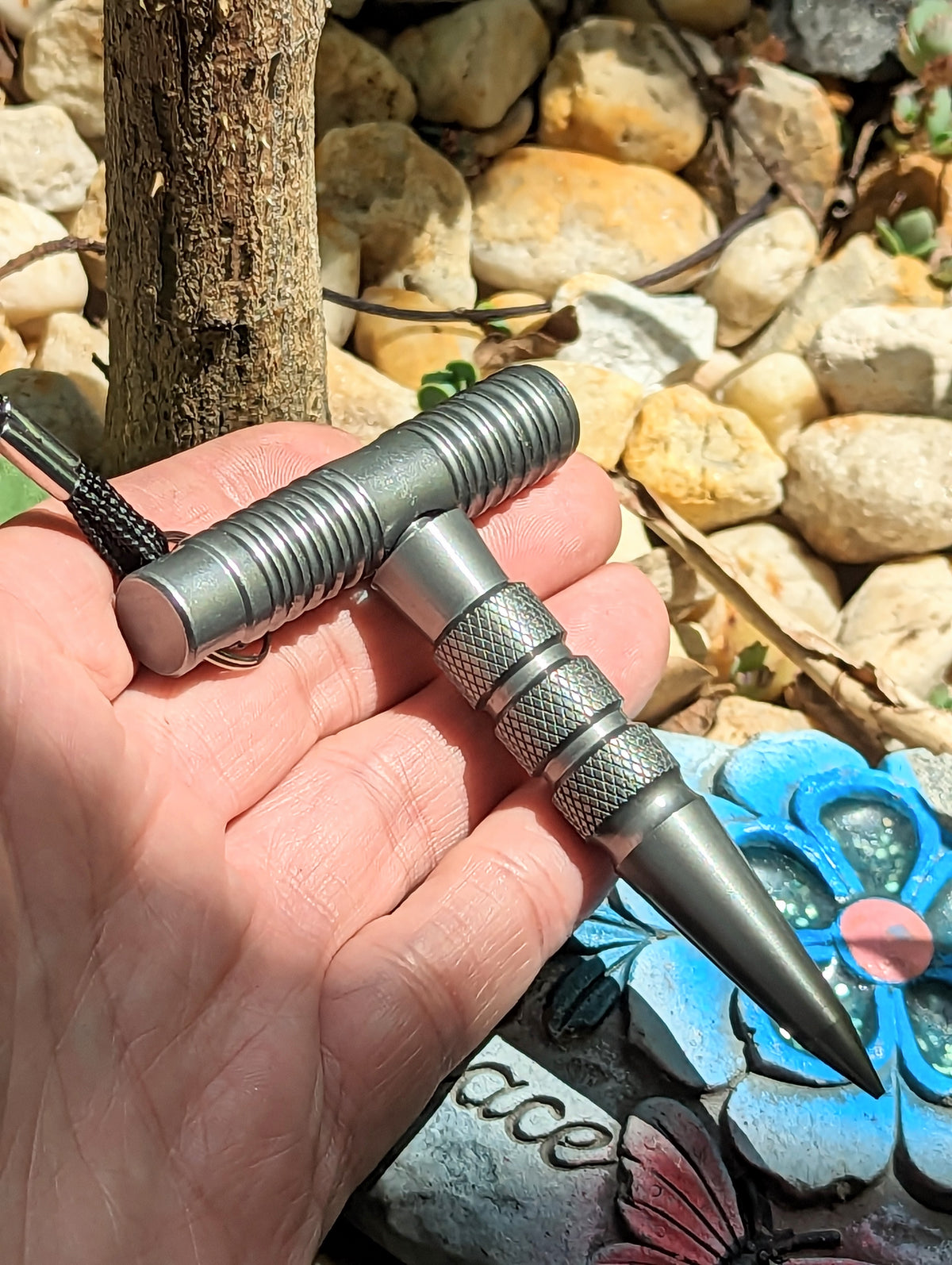 GREY SELF DEFENSE PUSH SPIKE KUBATON