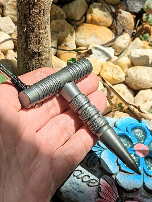 GREY SELF DEFENSE PUSH SPIKE KUBATON