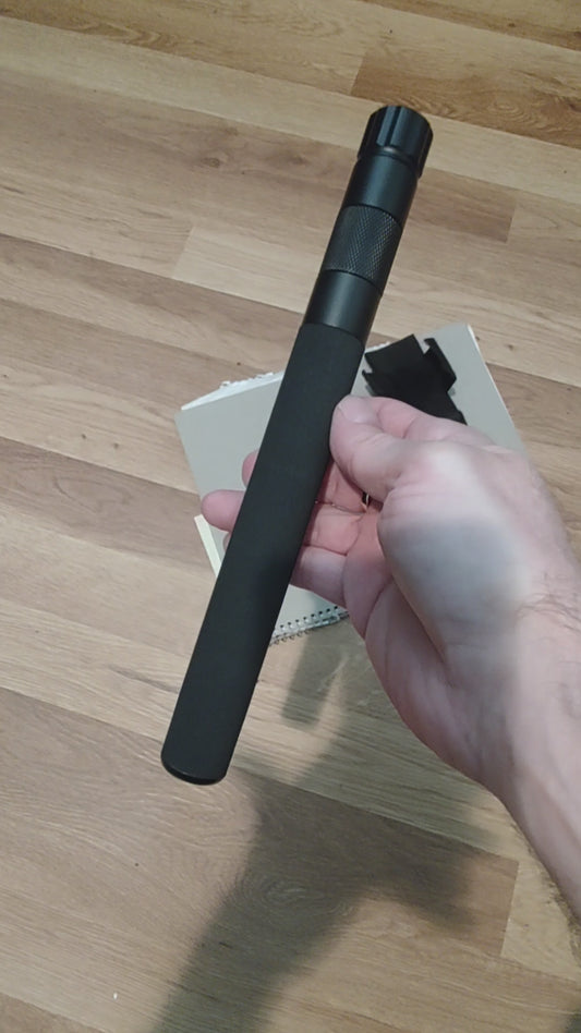21" TELESCOPIC TACTICAL SECURITY BATON w/ LED FLASHLIGHT