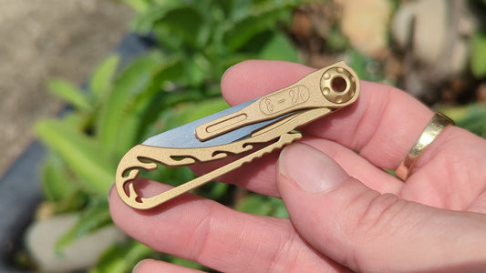 BRASS POCKET FOLDING UTILITY SCALPEL
