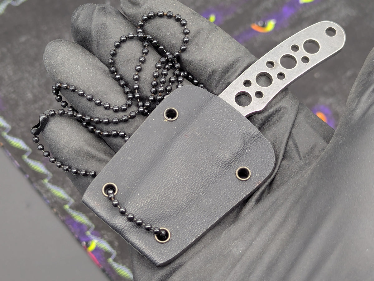 4.25" STONEWASHED FULL TANG MINI NECK KNIFE