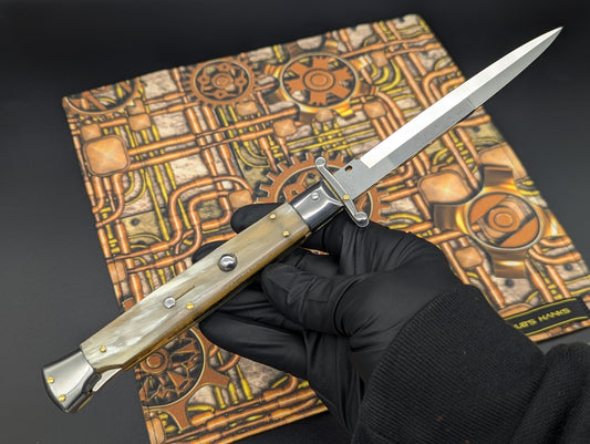 11" FRANK BELTRAME HANDMADE ITALIAN SWINGUARD SWITCHBLADE HONEY HORN 1