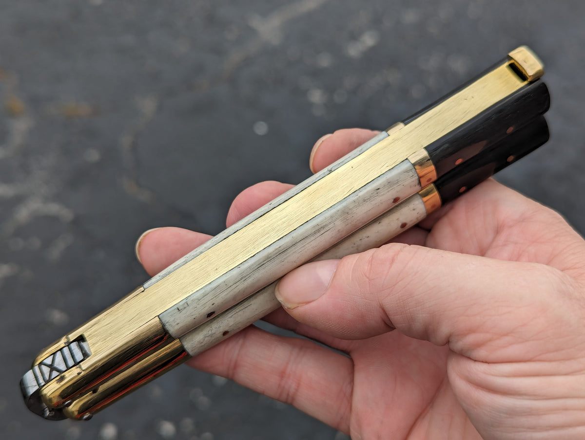 29 CM FHM WHITE BONE/ BLACK HORN BALISONG RAMBO
