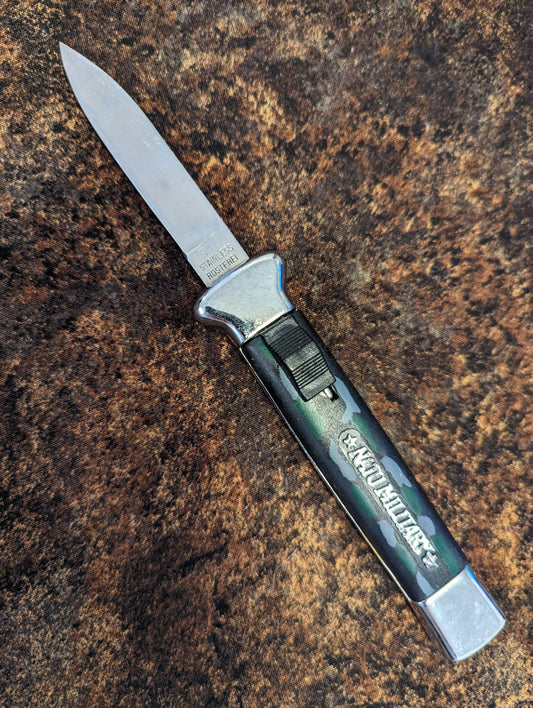 Vintage NATO MILITARY D/A OTF Knife Green Camo