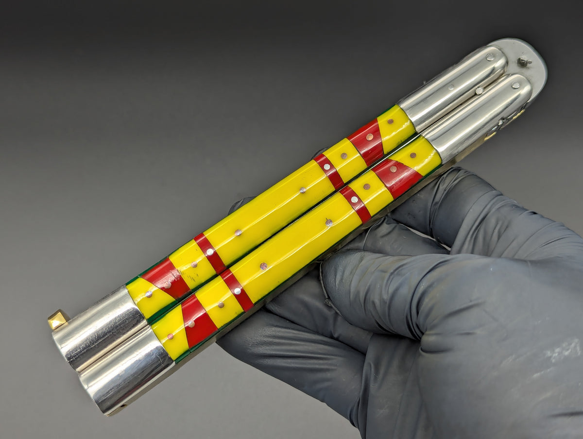 29cm 270g FIESTA FHM BALISONG YELLOW/ RED CLIP POINT