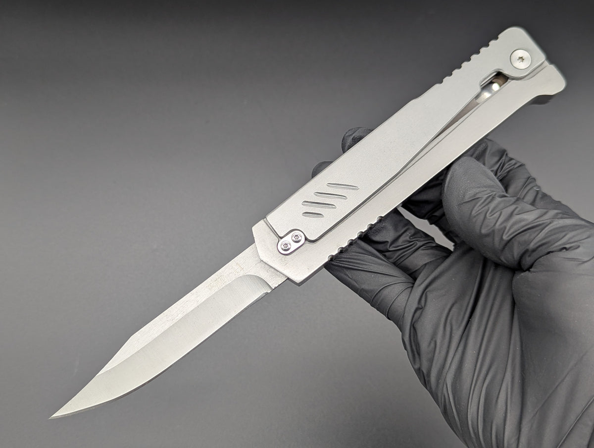 Large Clip Point Single Edge Gravity Knife