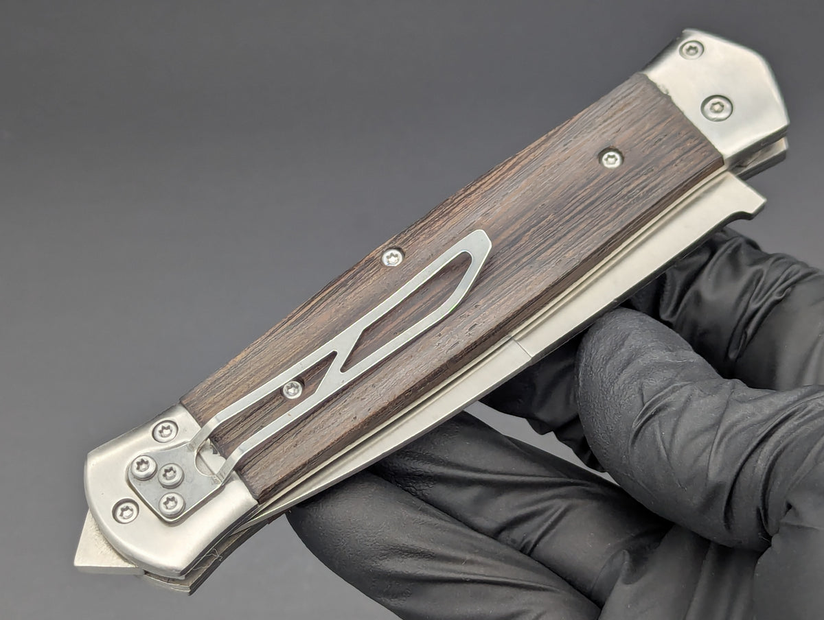 9" SOLID WOOD DAGGER AUTOMATIC LEVERLOCK