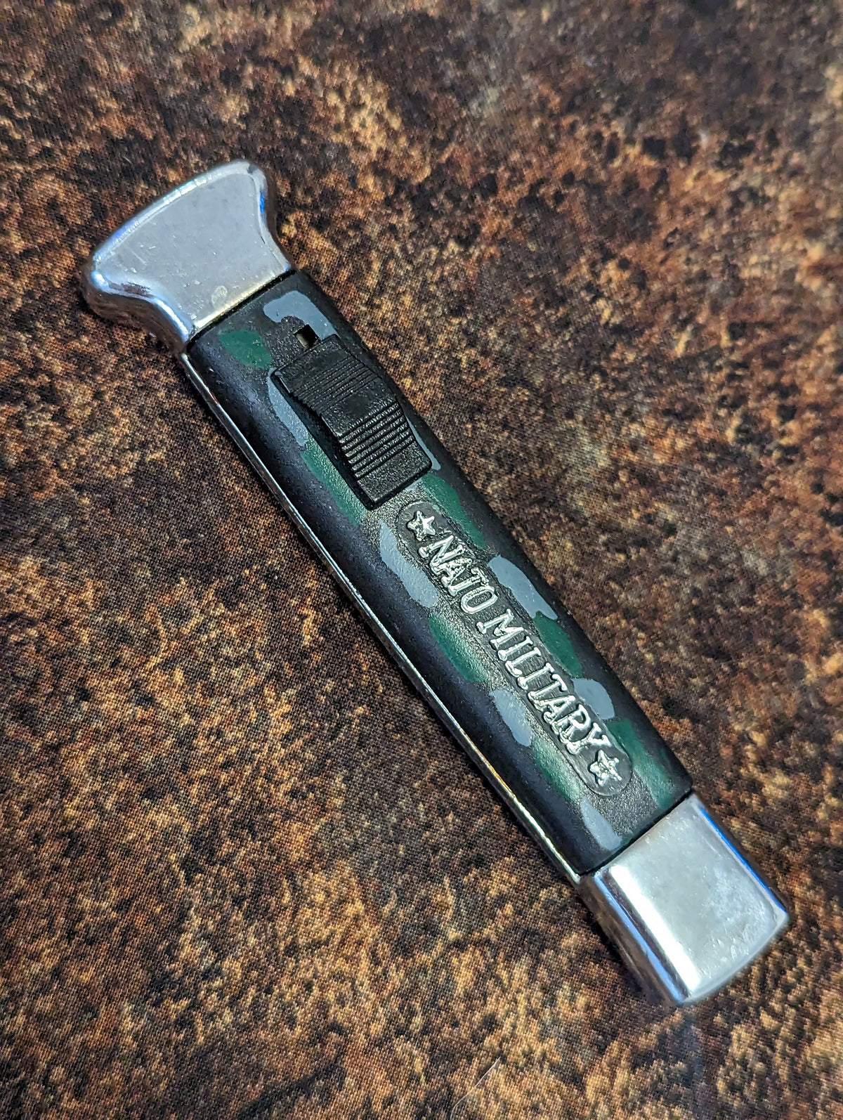 Vintage NATO MILITARY D/A OTF Knife Green Camo