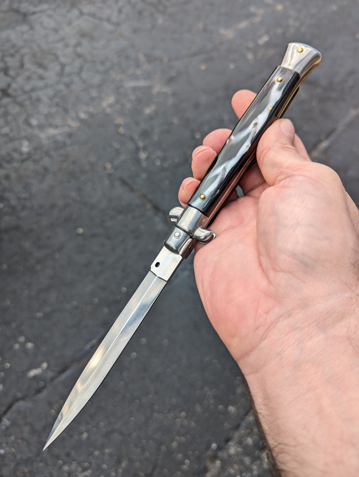 11" FRANK BELTRAME FAUX FLAMED HORN ITALIAN STILETTO BAYONET 1