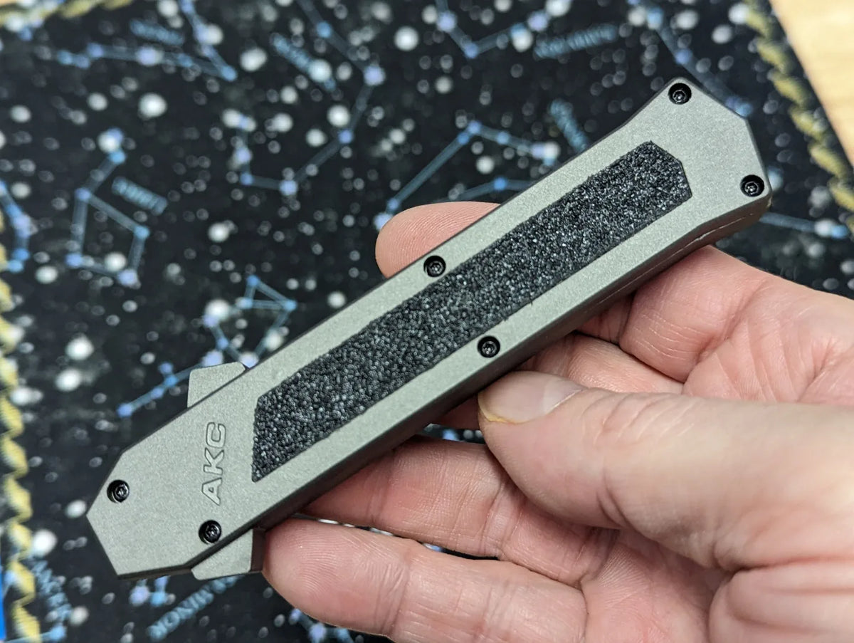GREY S/E AKC ITALY F-16 DUAL ACTION OTF KNIFE