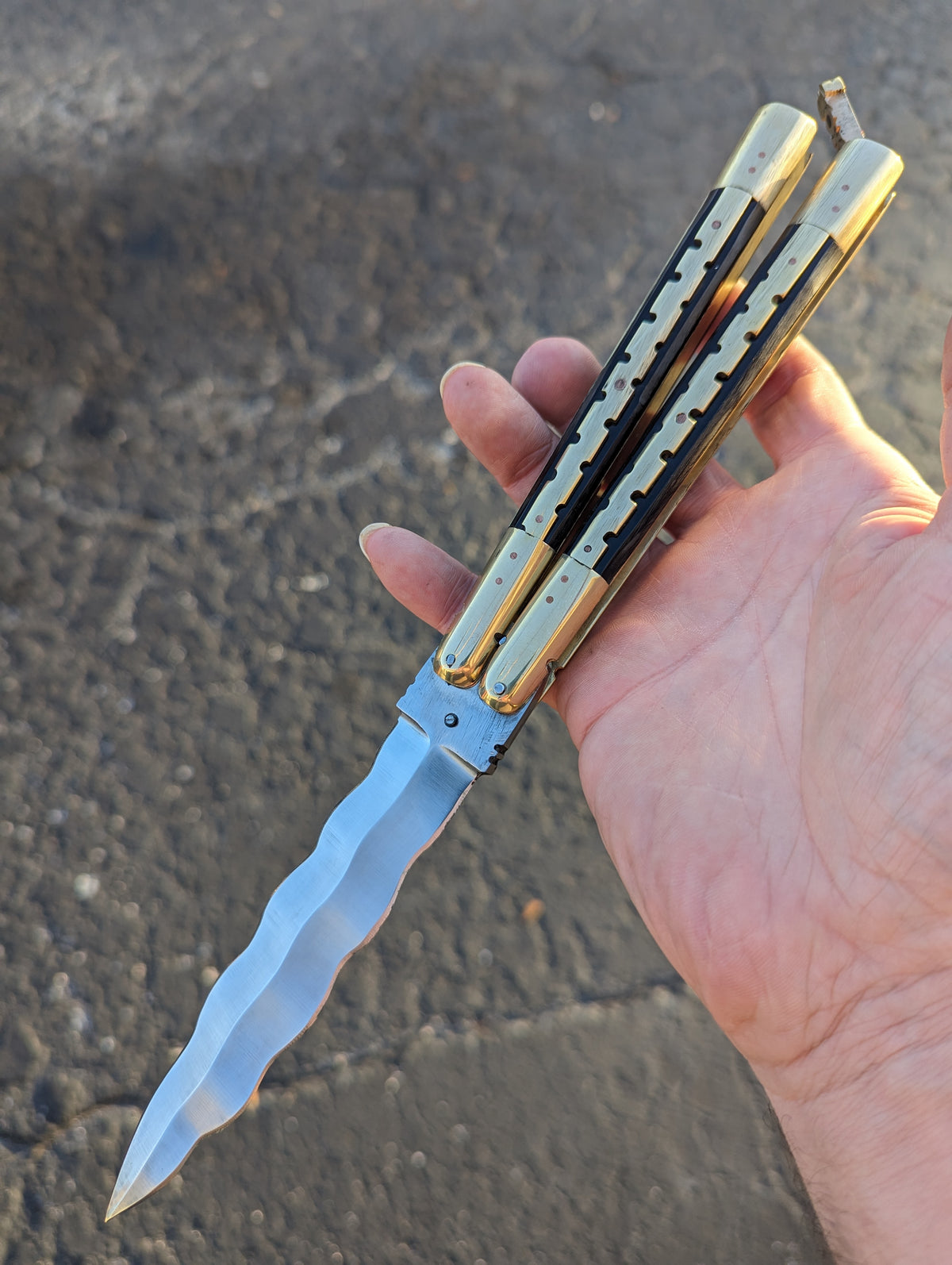11" TRADITIONAL PHILIPPINES KALUPKOP BONE & BRASS BALISONG KRIS #2
