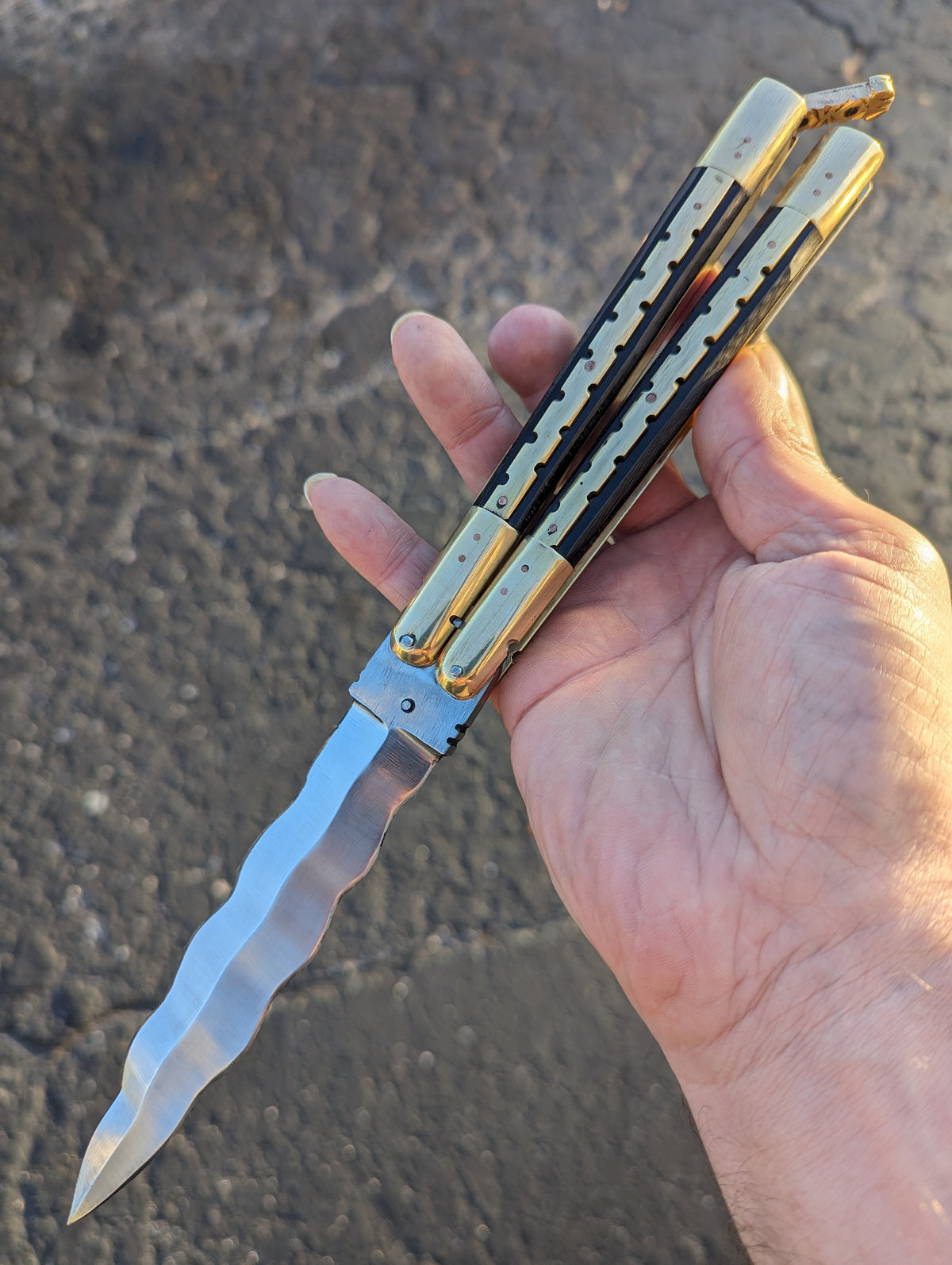 11" TRADITIONAL PHILIPPINES KALUPKOP BONE & BRASS BALISONG KRIS #2