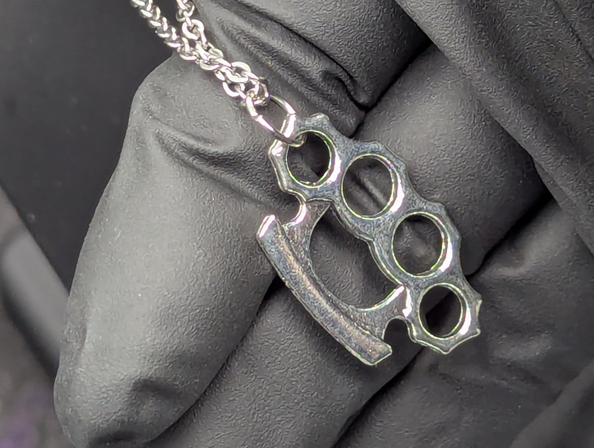 CHROME FINISH BRASS KNUCKLES PENDANT & 22" STAINLESS NECKLACE