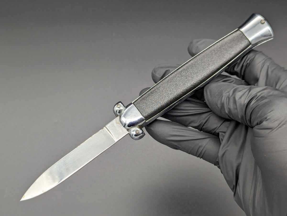 VINTAGE 80'S BLACK "SUPER-AUTOMATIC" OTF KNIFE