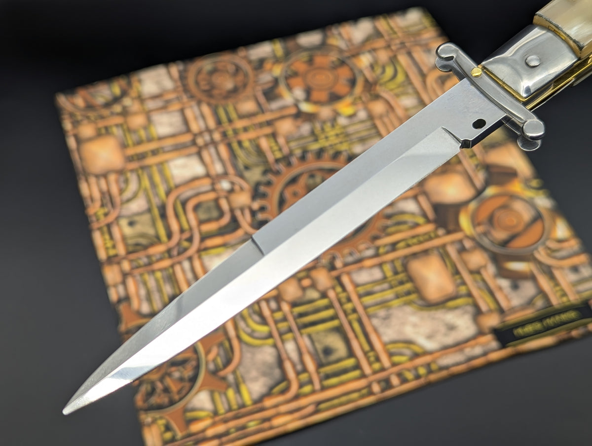 11" FRANK BELTRAME HANDMADE ITALIAN SWINGUARD SWITCHBLADE HONEY HORN 1