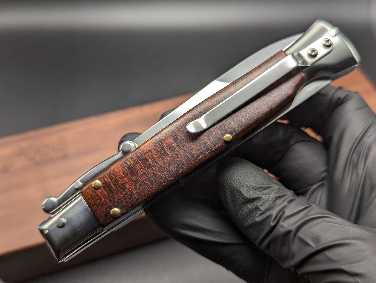AKC WORLD ITALY 9" SNAKEWOOD SWINGUARD w/ COA