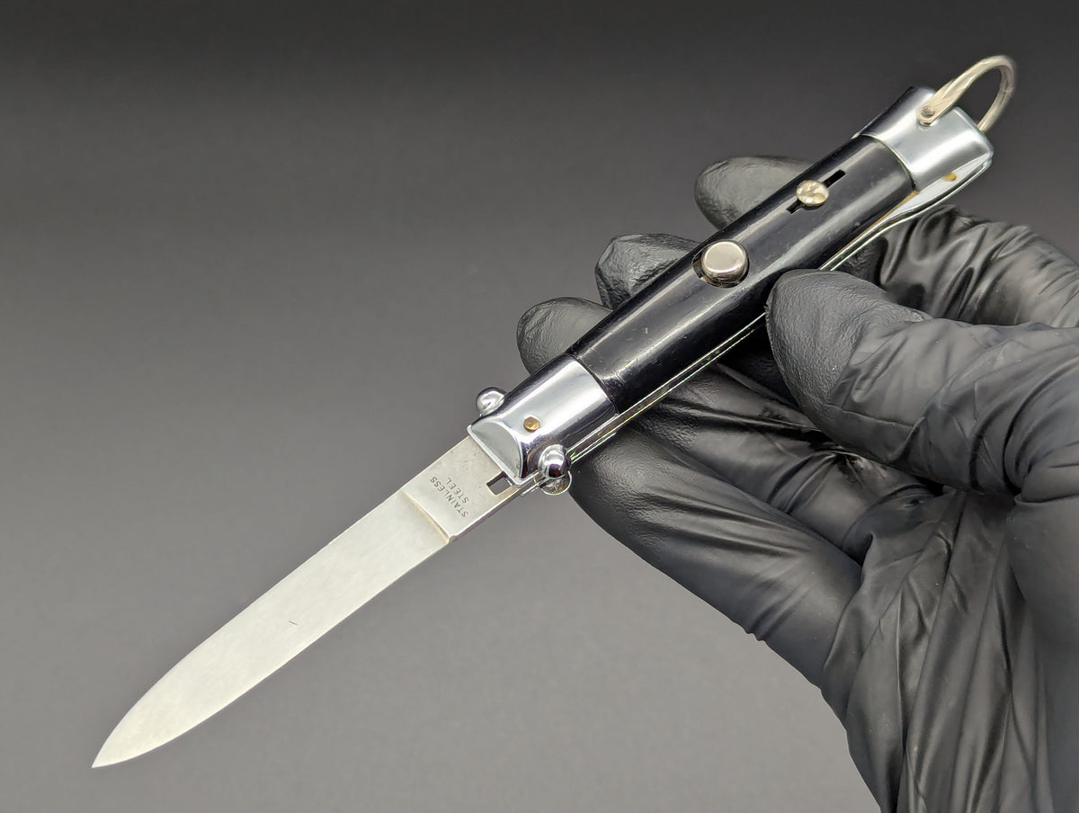NOS VINTAGE MICKEY EAR RIZZY AUTOMATIC SWITCHBLADE KNIFE