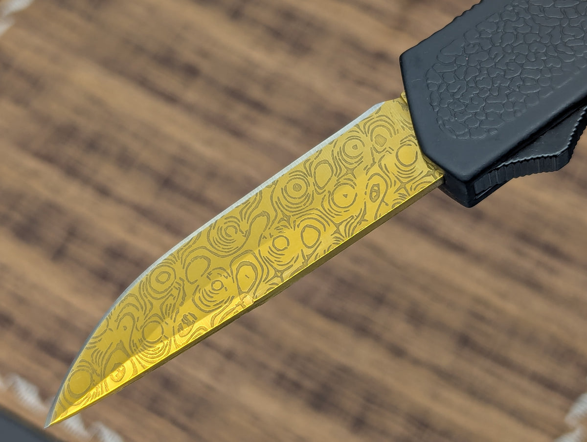 LIGHTNING 2.0 D/A OTF KNIFE GOLD FAUX DAMASCUS