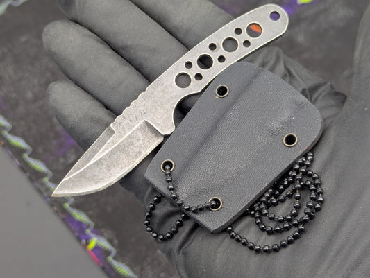 4.25" STONEWASHED FULL TANG MINI NECK KNIFE