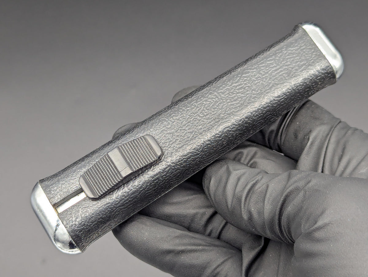 VINTAGE F.E.S. TOP STYLE D/A AUTOMATIC OTF KNIFE