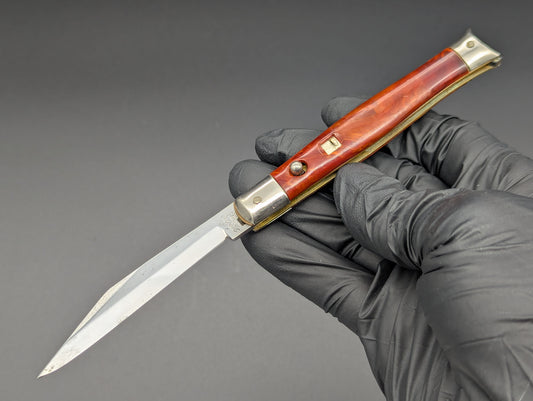 RED SWIRL SHUR-SNAP COLONIAL USA FISHTAIL SWITCHBLADE