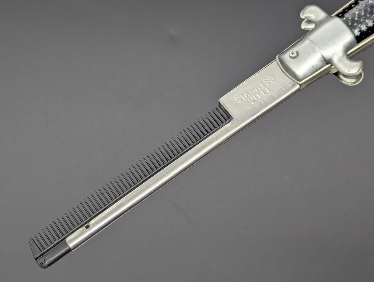 NOS 80's VINTAGE HONG KONG SWITCHBLADE COMB