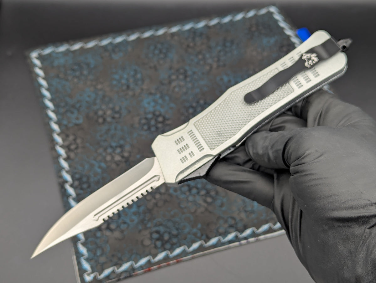 SILVER SHADOW STAINLESS D/A OTF KNIFE RAMBO CLIP
