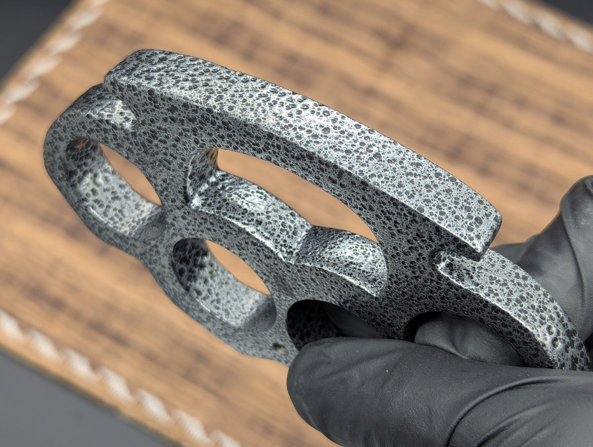 12 oz Casted Iron Battle Worn Knuckle Dusters