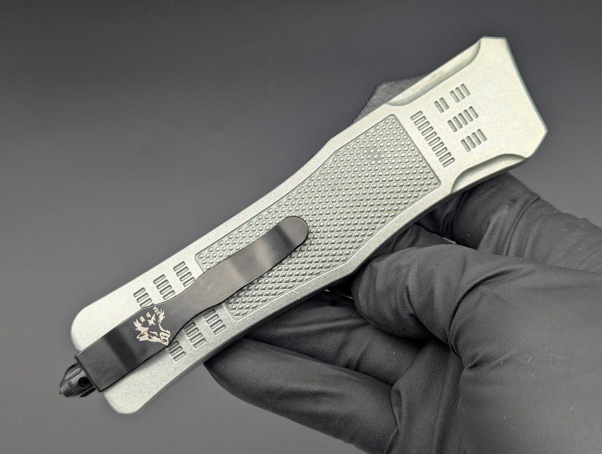 SILVER SHADOW D/A OTF KNIFE RAMBO CLIP