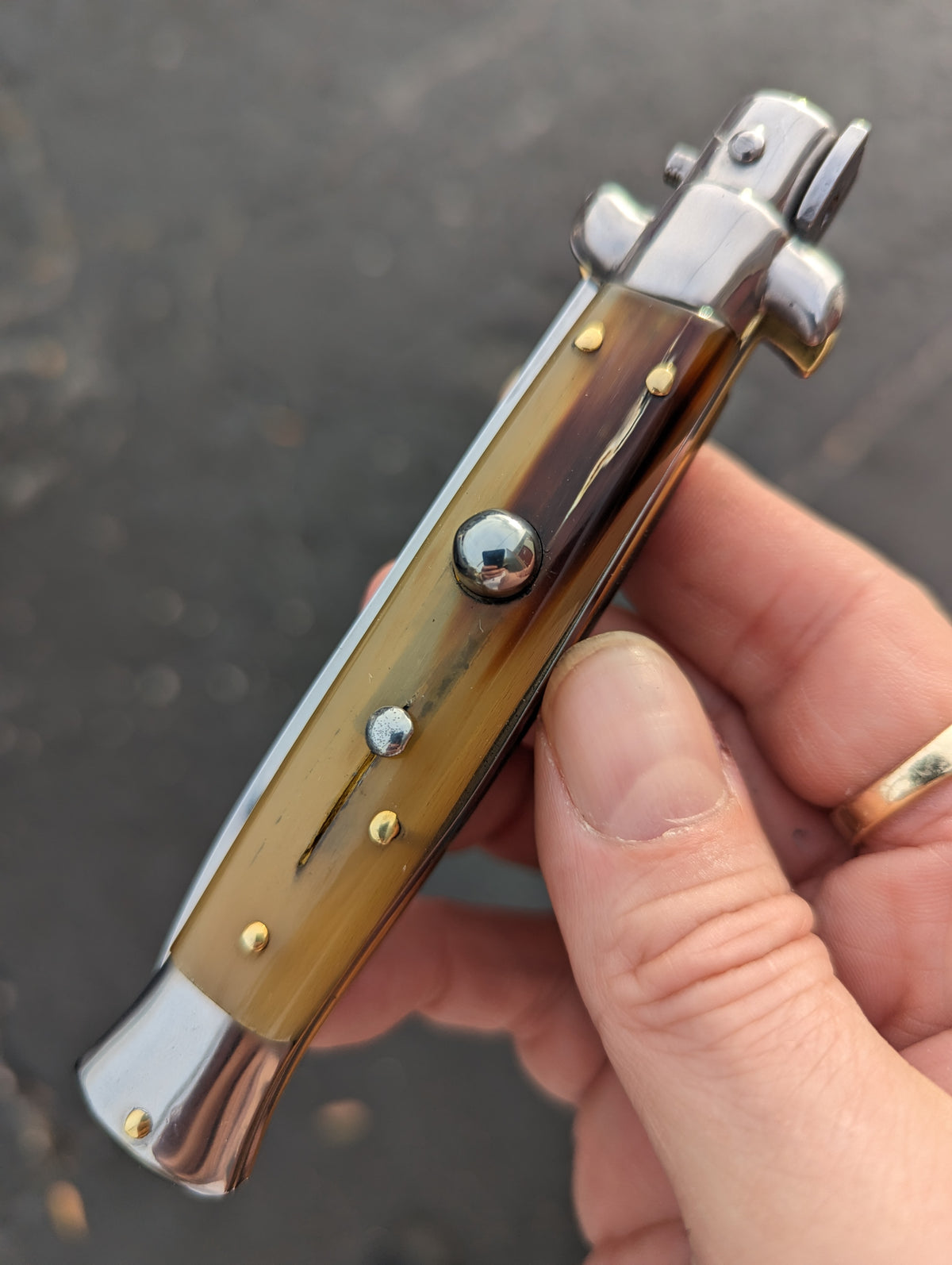 9" Renzo Beltrame Honey Horn Flat Grind Italian Stiletto #2